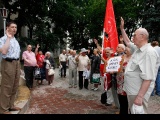 Протянуть руку помощи-0