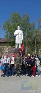 Дело Ленина будет жить в поколениях!-9
