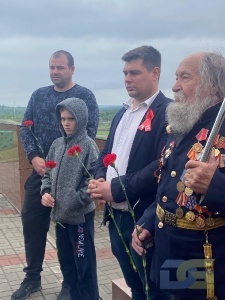 Накануне 9 Мая воронежские коммунисты почтили память красноармейцев Николая Загорского, Вячеслава Горбаконя  и крестьянина Якова Доровских-8