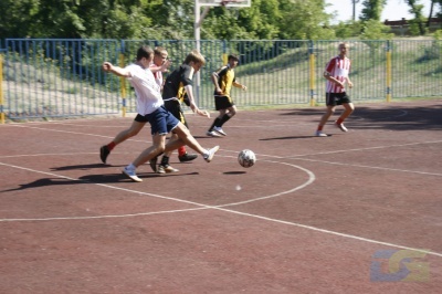 Футбол 29.05.2011_1-0
